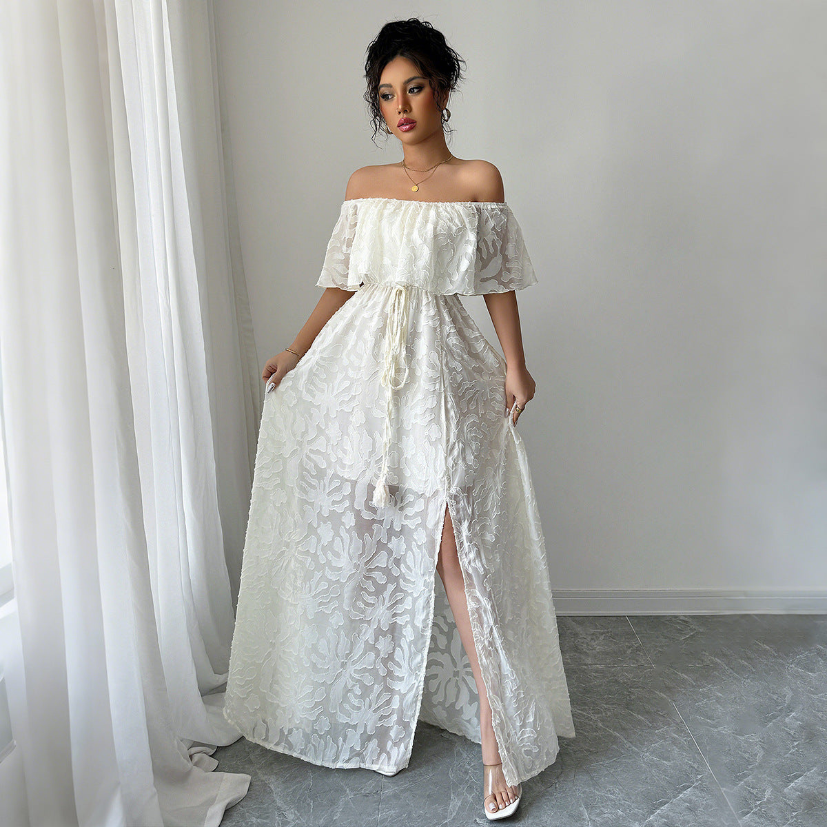 Robe élégante épaules Nyssa